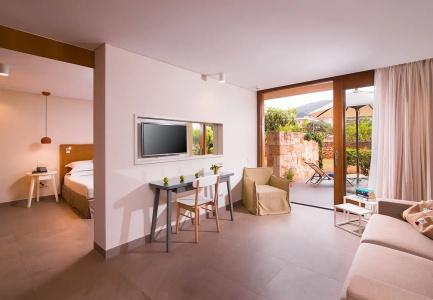 Kernos Beach & Bungalows - 35
