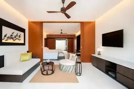 The Westin Maldives Miriandhoo Resort - 9