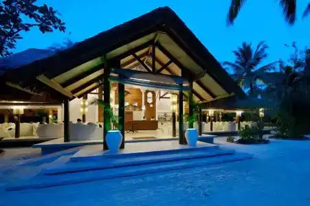 Kuramathi Maldives - 17