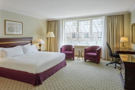 Hilton Antwerp Old Town - 4
