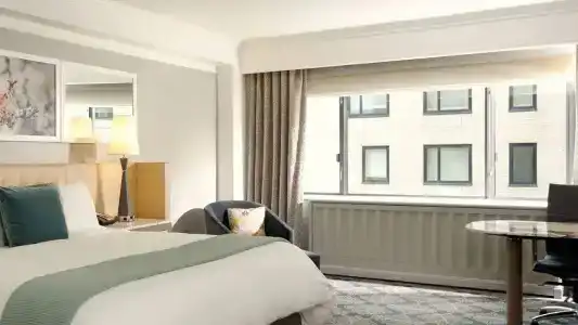 Loews Regency New York - 60