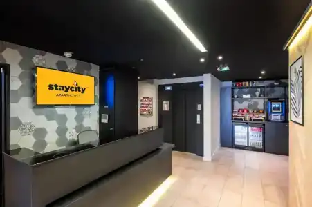 Staycity Aparthotels Gare de l’Est - 1