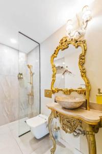 Elegance East - 44