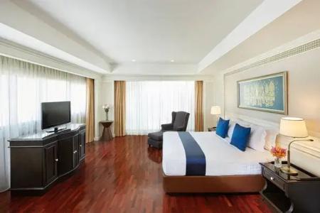 Centre Point Silom - 53