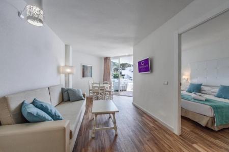 Fergus Style Cala Blanca Suites - 58