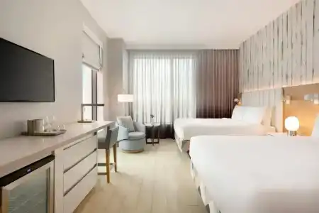 Radisson Blu Anaheim - 11