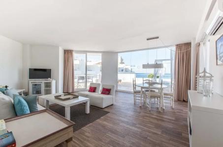 Fergus Style Cala Blanca Suites - 65
