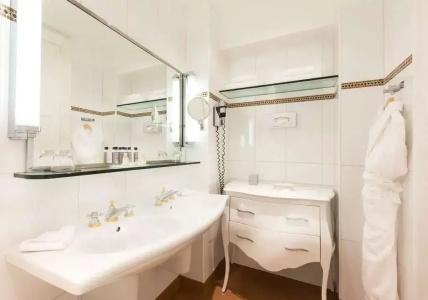 Claridge Paris - 74
