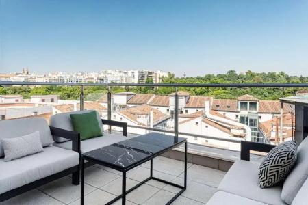 Paseo del Arte, a member of Radisson Individuals - 50