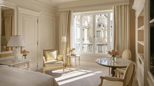 Four Seasons George v Paris - 29