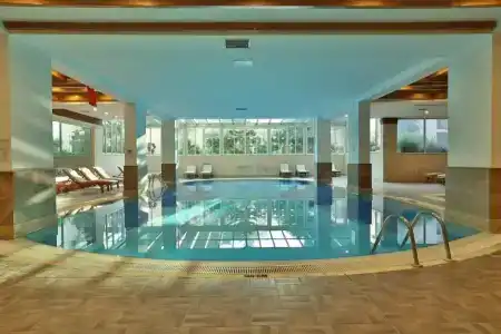 Crystal Aura Beach Resort & Spa  - 25