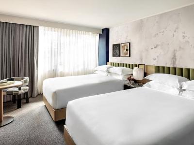 Hilton Garden Inn Times Square - 31