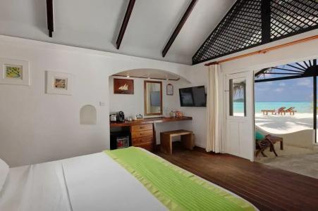 Rihiveli Maldives Resort - 3