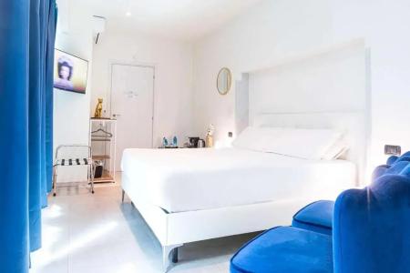 b&b Too Cute 2b Str8 - 83