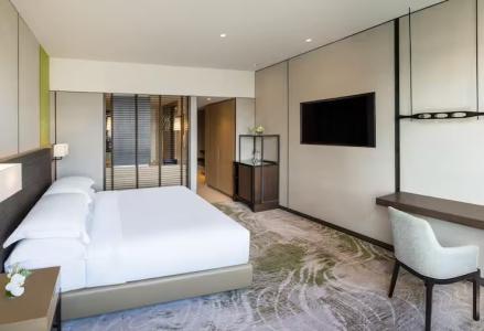 Millennium Hilton Bangkok - Sha Plus Certified - 39
