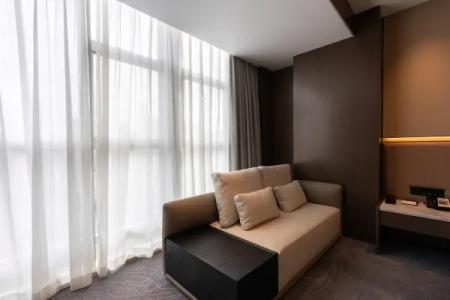 Honder International - 127