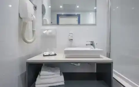 db Seabank Resort + Spa All Inclusive - 12