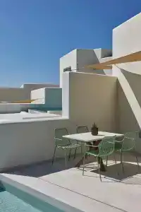 Apanemo & Suites - 126
