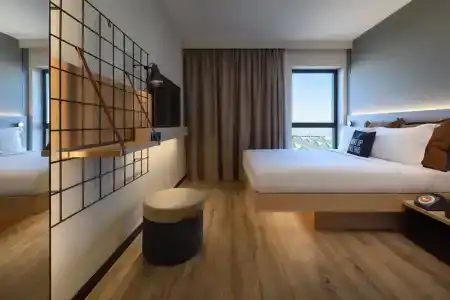 Moxy Lisboa Oriente - 6