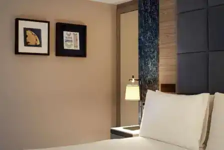 DoubleTree by Hilton London – West End - 30