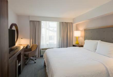 Hampton Inn Manhattan Chelsea - 49