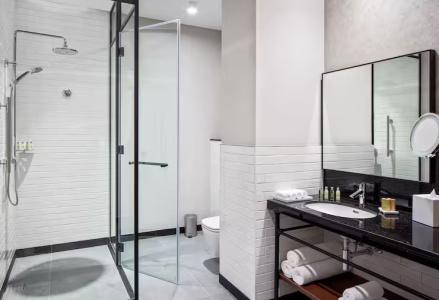 DoubleTree by Hilton Dubai M Square & Residences - 54