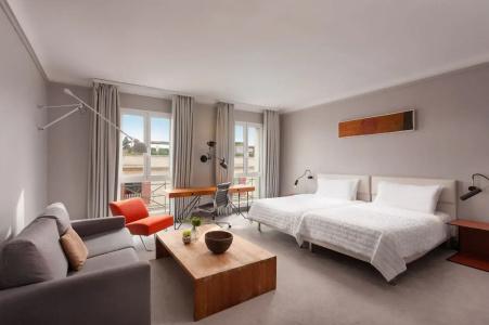 Le Meridien Barcelona - 11