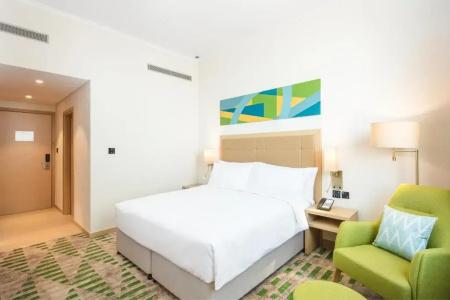 Holiday Inn & Suites Dubai Science Park, An Ihg - 2