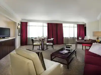 Mövenpick Grand Al Bustan - 53