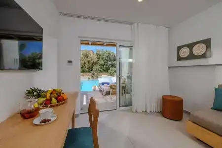 Oasis Beach - Adults Only - 55
