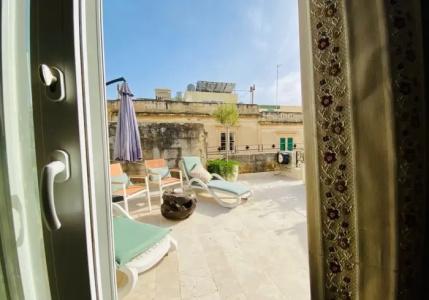 The Maltese Sun - 45