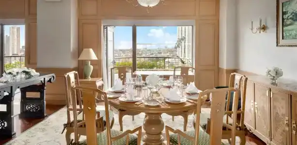 Shangri-La Bangkok - 100
