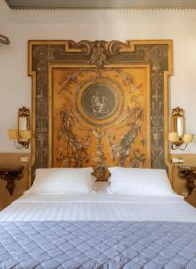 Romanico Palace - 32