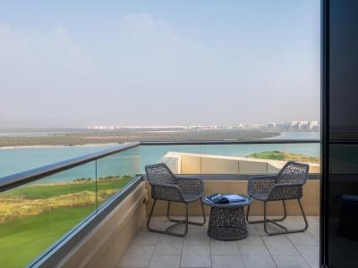 Radisson Blu, Abu Dhabi Yas Island - 75