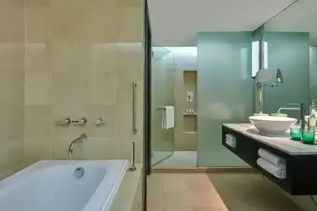 The Westin - 76
