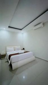 OYO 523 Dedy Beach Inn - 31