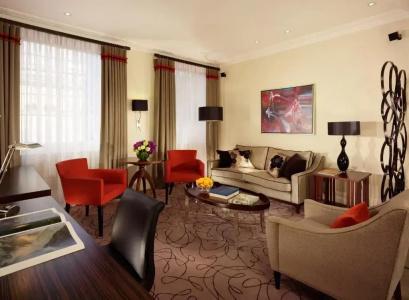 Taj 51 Buckingham Gate Suites and Residences - 78