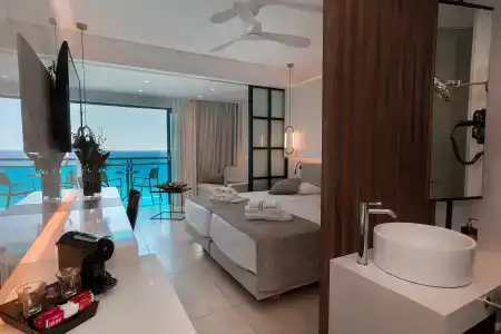 Calypso Beach - 36