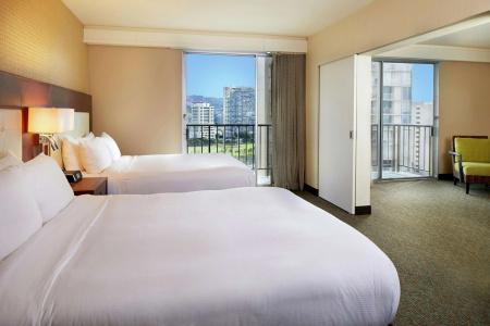 DoubleTree by Hilton Alana - Waikiki Beach - 67