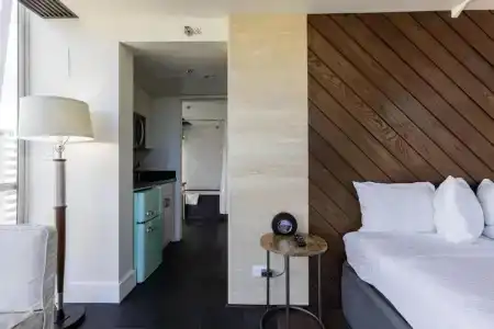 LaCroix Waikiki - 62