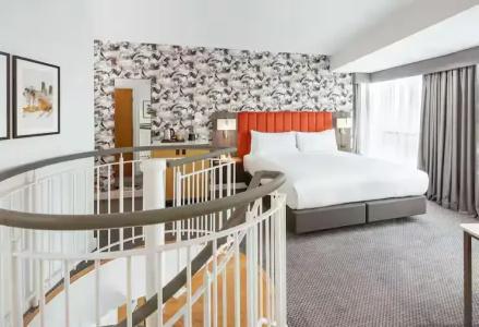 DoubleTree by Hilton Manchester Piccadilly - 35