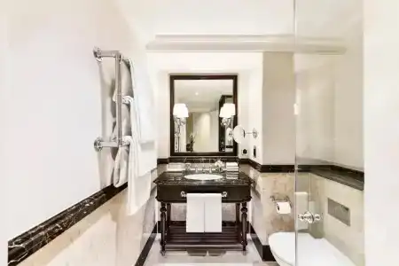 The Langham London - 13