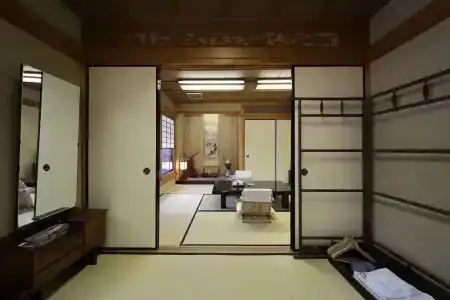 Yadoya Kikokuso - 43
