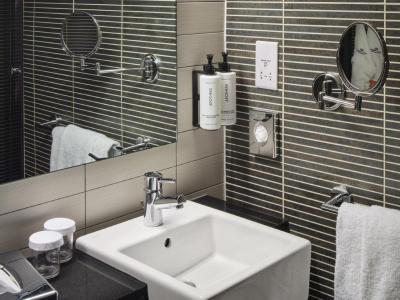 Crowne Plaza Birmingham City, An Ihg - 43