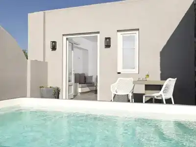 Elysian Santorini - 76