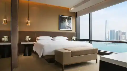 Grand Hyatt - 58