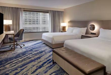 Hilton - 48