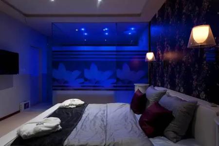 Boban Luxury Suites - 96