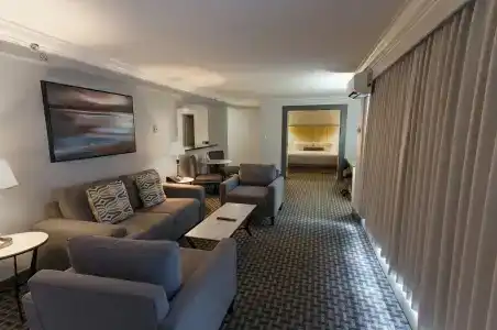 Century Plaza - 39