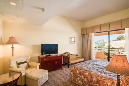 Grand Excelsior - 103